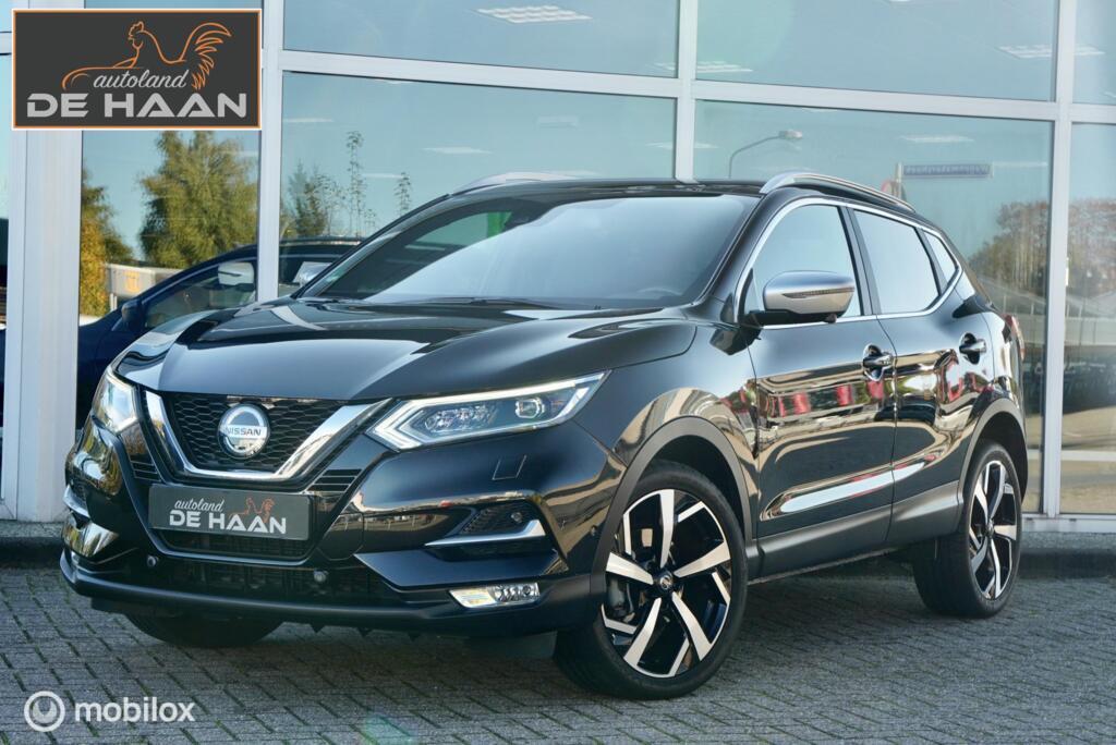 Nissan Qashqai 1.2 Tekna + Aut. LEER NAVI PANO CAMERA BOSE S, Gebruikt, Zwart, 4 cilinders, 1290 kg
