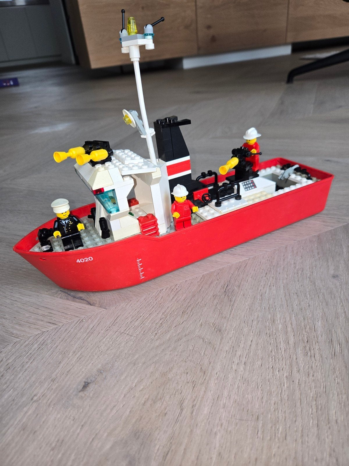 LEGO City 4020 Brandweerboot compleet, City, Lego, Ophalen of Verzenden, Zo goed als nieuw
