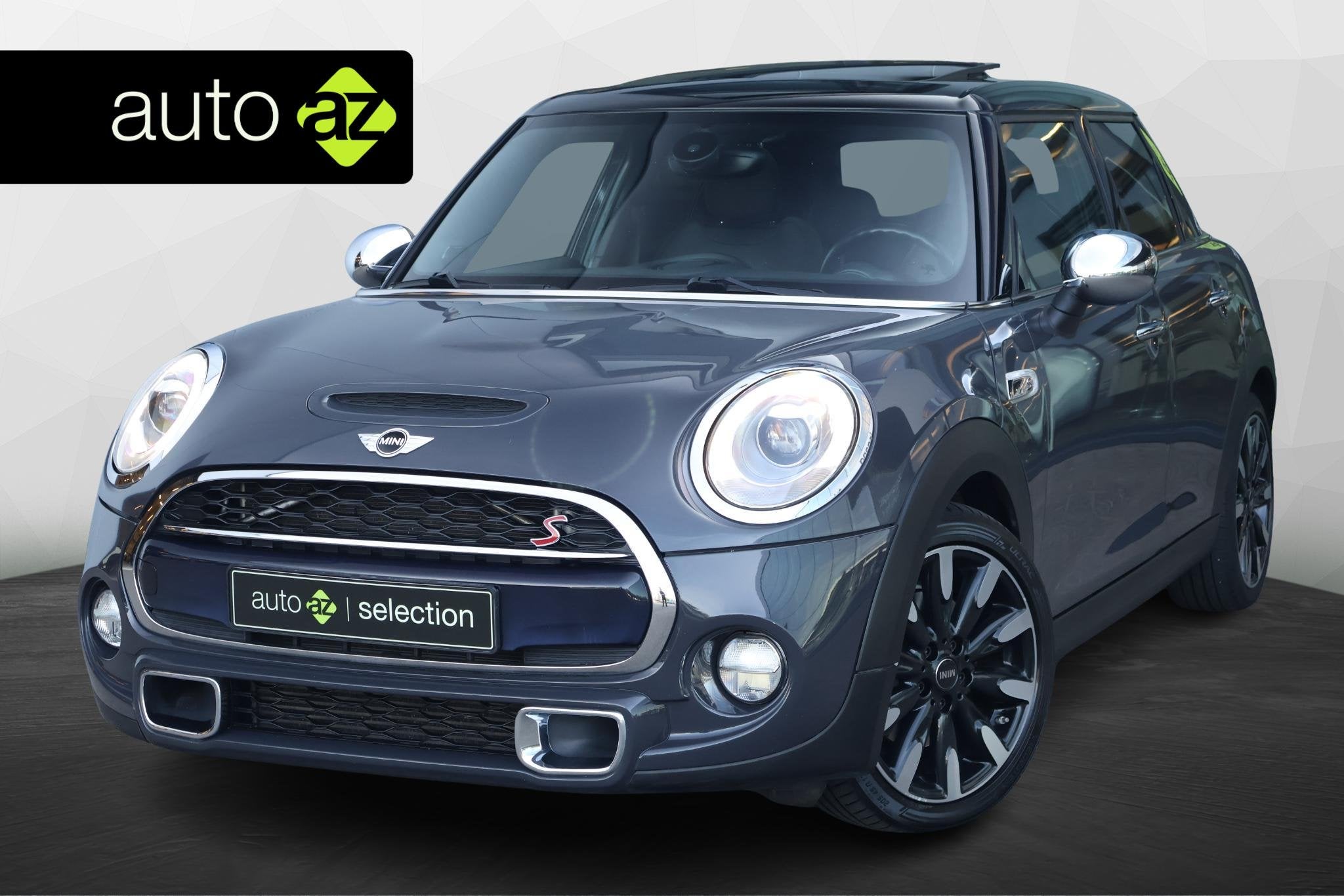 MINI 5-Deurs 2.0 Cooper S Chili Serious Business / Panorama