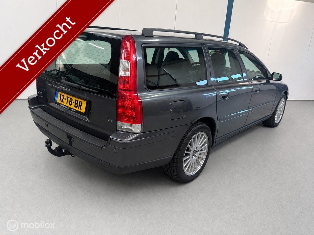 Volvo V70 2.4 Momentum NL-AUTO / LEER / 170PK, 1498 kg, 2435 cc, 170 pk, Euro 4