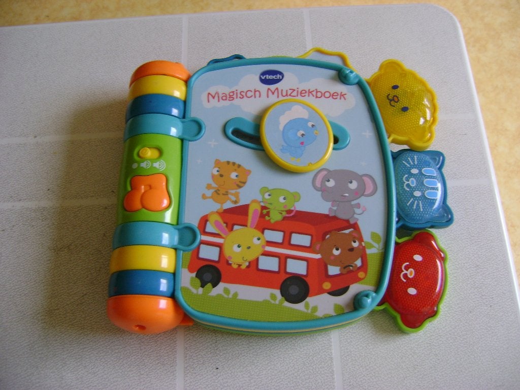 vitech magisch muziekboek van 20x18cm met div geluiden, Ophalen of Verzenden, Zo goed als nieuw, 6 maanden tot 2 jaar
