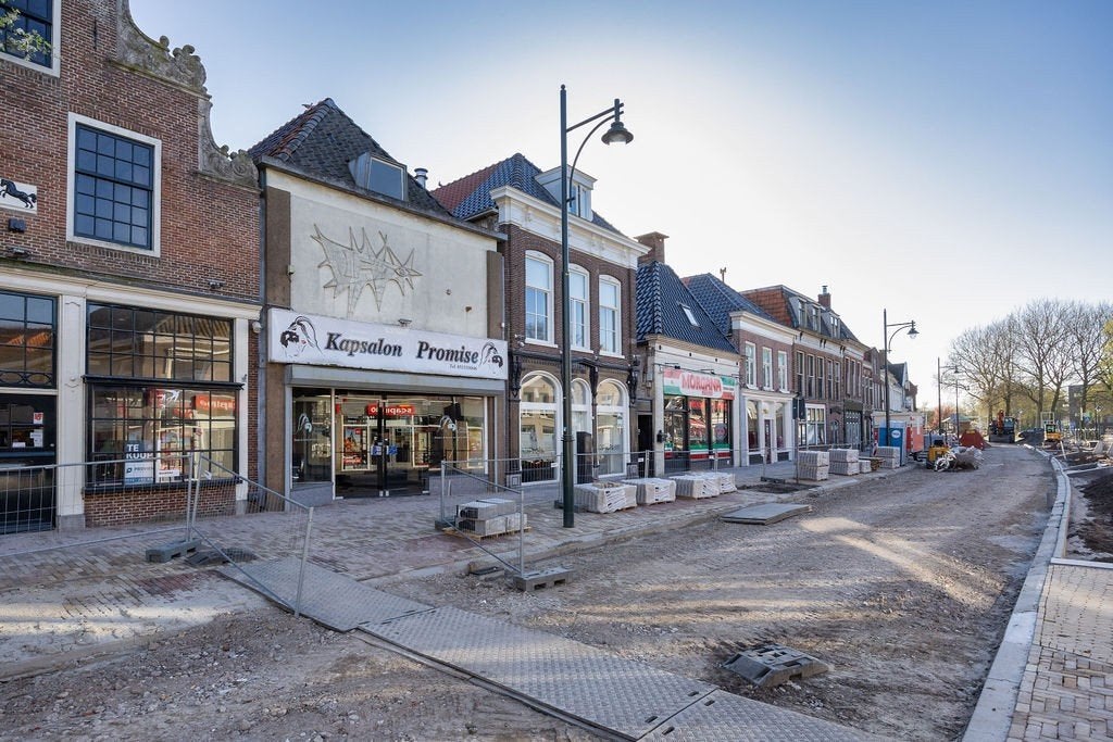 Beleggingspand met ontwikkel potentie, 238 m², Koop, Winkelruimte
