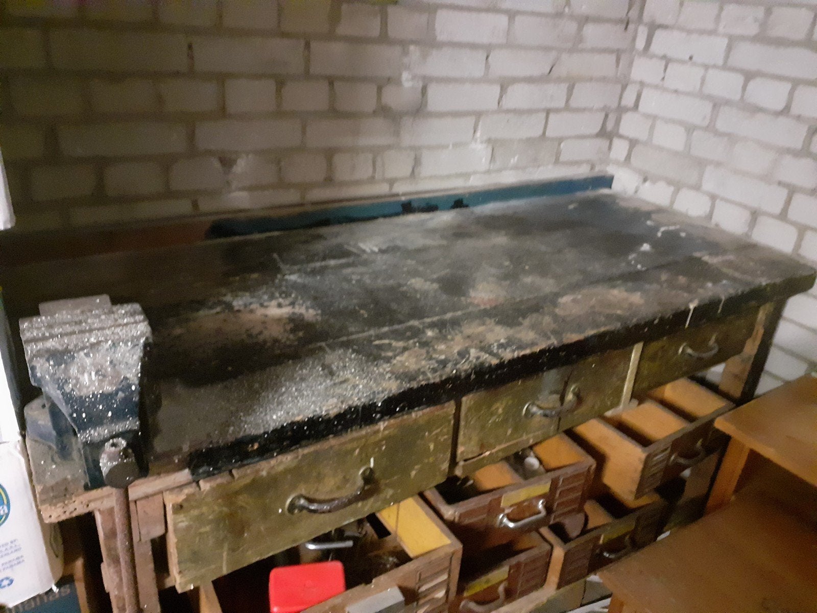 Werktafel, Ophalen, Gebruikt, Minder dan 50 cm