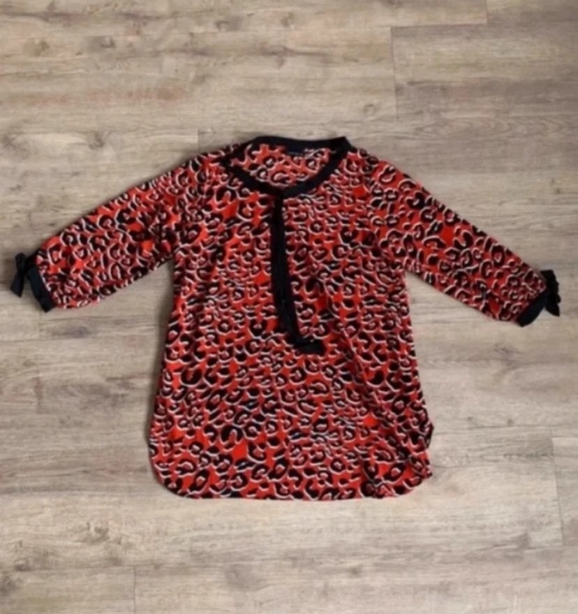Ophilia | Rood luipaardprint blouse | Maat 40/42, Maat 38/40 (M), Ophalen of Verzenden, Zo goed als nieuw, Lange mouw