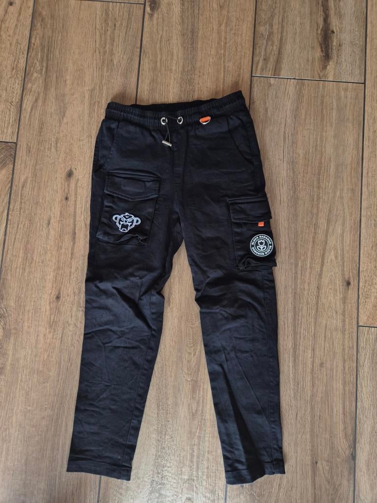 Black Bananas zwarte broek 140, Kinderen en Baby's, Broek, Ophalen of Verzenden, Zo goed als nieuw, Jongen