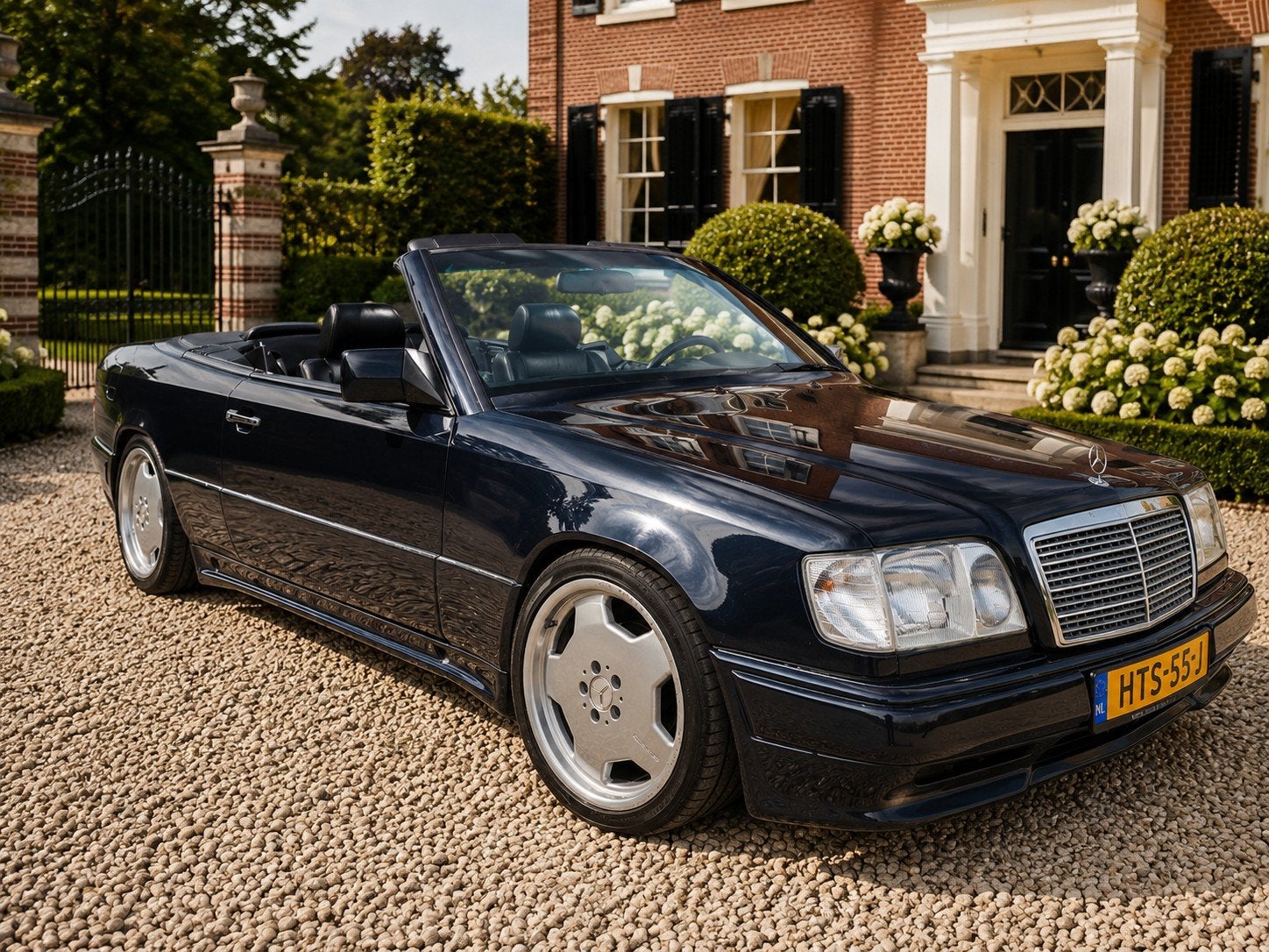Mercedes-Benz E 200 Cabriolet W124 | 114.000 km | 2e eigenaa, 1998 cc, 136 pk, Zwart, 4 cilinders