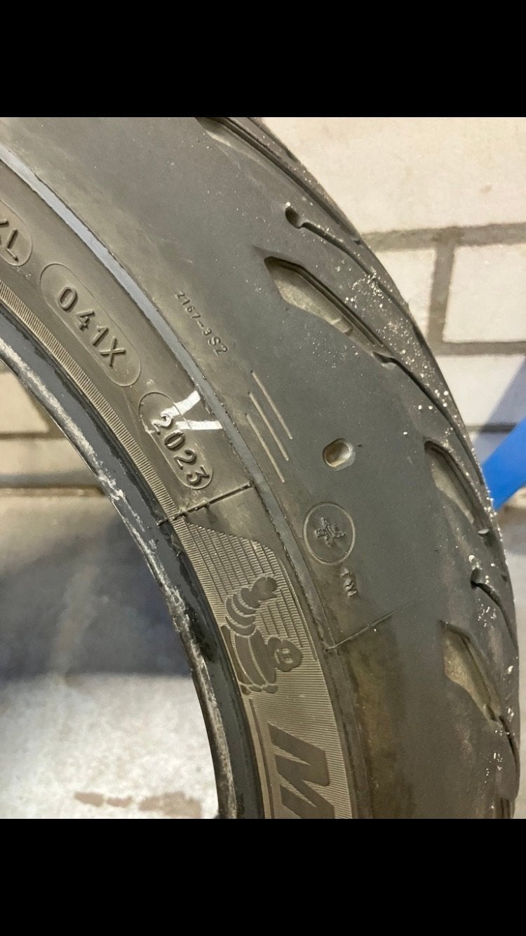 Michelin road5  195/55ZR17 2CT+, Motoren, Ophalen of Verzenden, Gebruikt