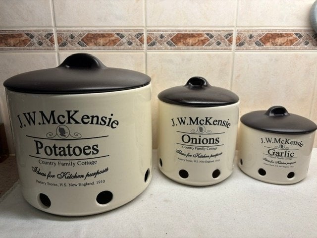 Aardappel - Uien - Knoflook Pot(ten) J.W. McKensie, Ophalen of Verzenden