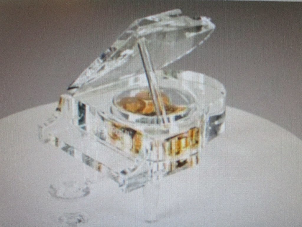 Crystallen Miniatuur Piano,Oostendorp,v.a 30,00e, Speeldoos., Muziek en Instrumenten, Piano's, Ophalen, Zo goed als nieuw, Overige kleuren