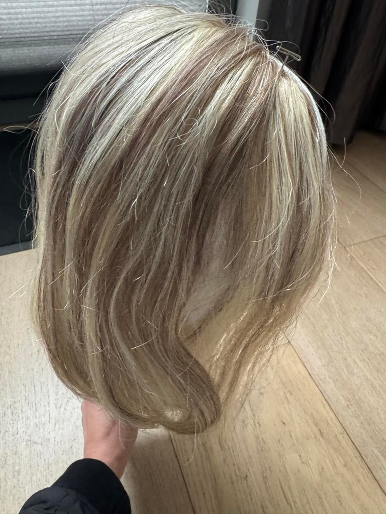 Prachtige V-part pruik van echt haar - Zo goed als nieuw, Sieraden, Tassen en Uiterlijk, Uiterlijk | Haarverzorging, Ophalen of Verzenden