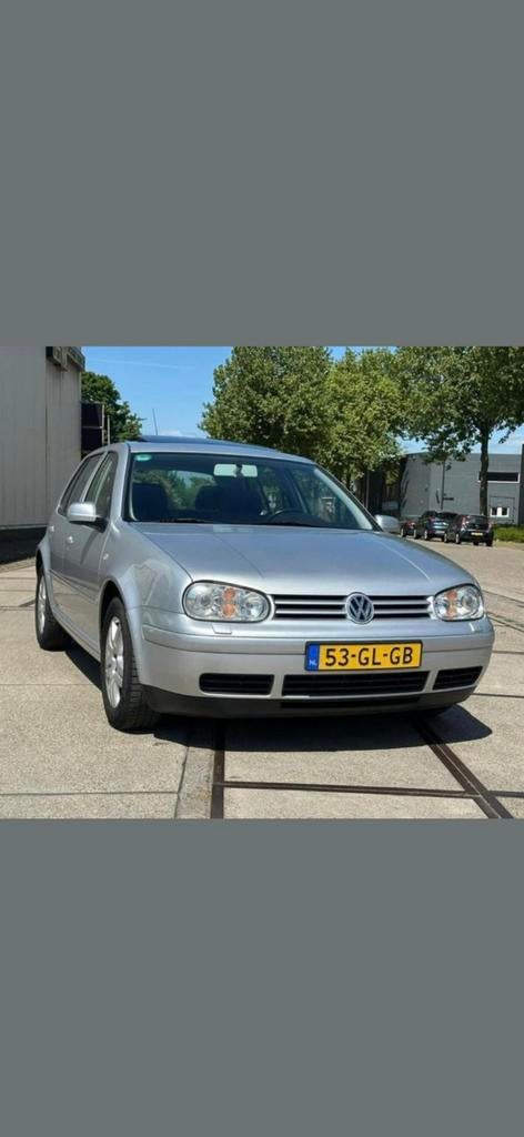 Volkswagen Golf IV Highline 2.0 AUT 2001, Auto's, Volkswagen, Zwart, 4 cilinders, 1984 cc, 115 pk
