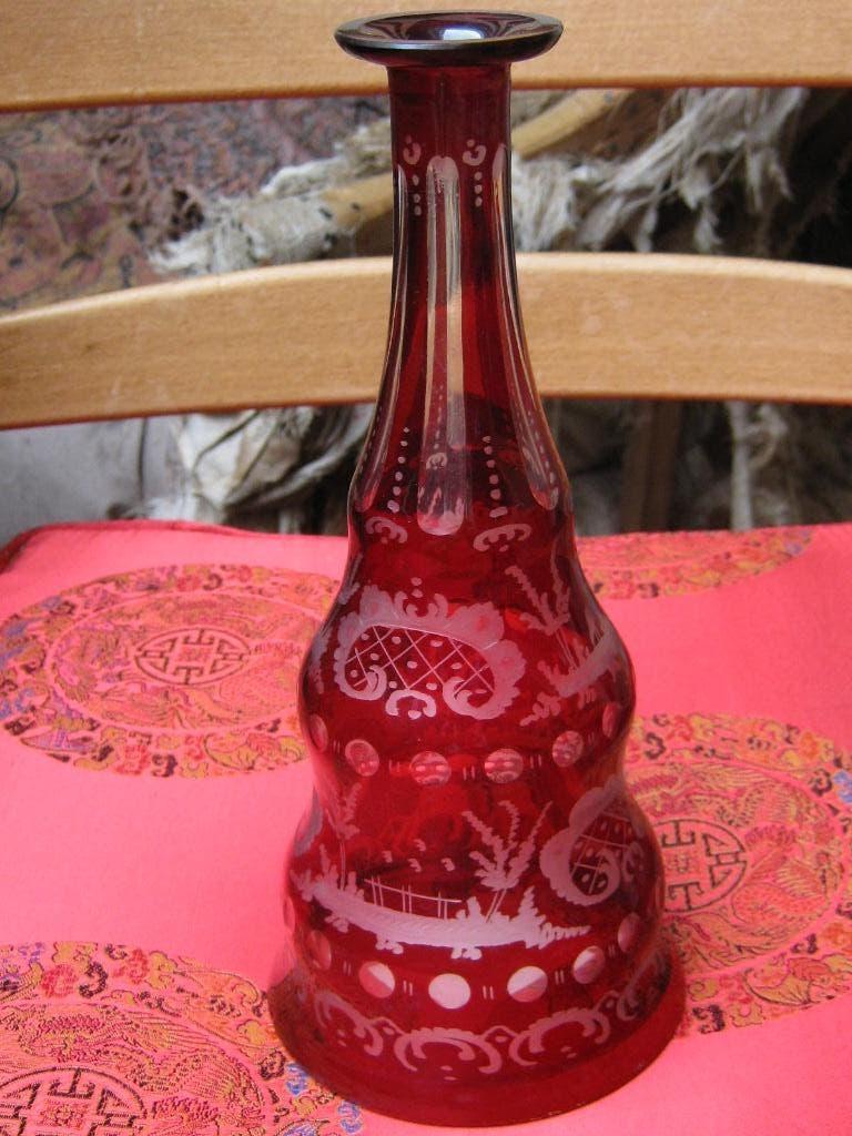 Boheems Tjechisch karaf robijn rood, Antiek en Kunst, Verzenden