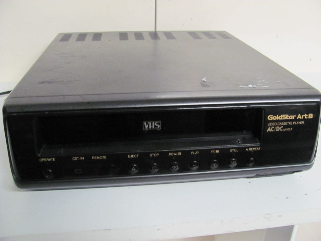 GOLDSTAR ArtB videospeler  model nr:VCP-4350, Audio, Tv en Foto, Videospelers, Ophalen of Verzenden, Zo goed als nieuw, VHS-speler of -recorder