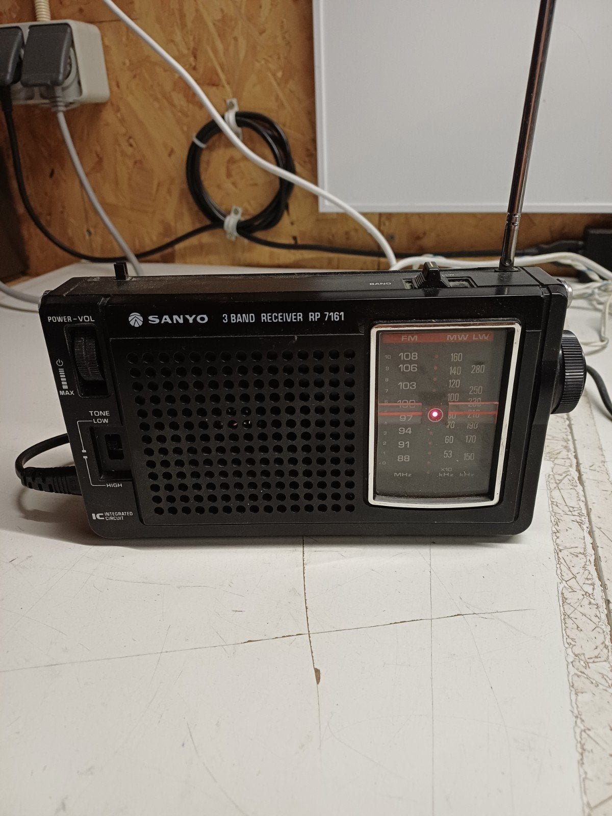 Sanyo RP 7161 3-bands transistorradio - Goede staat