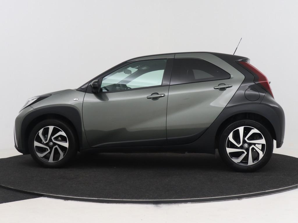 Toyota Aygo X 1.0 VVT-i MT Pulse (bj 2024), Auto's, Toyota, 12 maanden, Stof, 4 stoelen, Origineel Nederlands