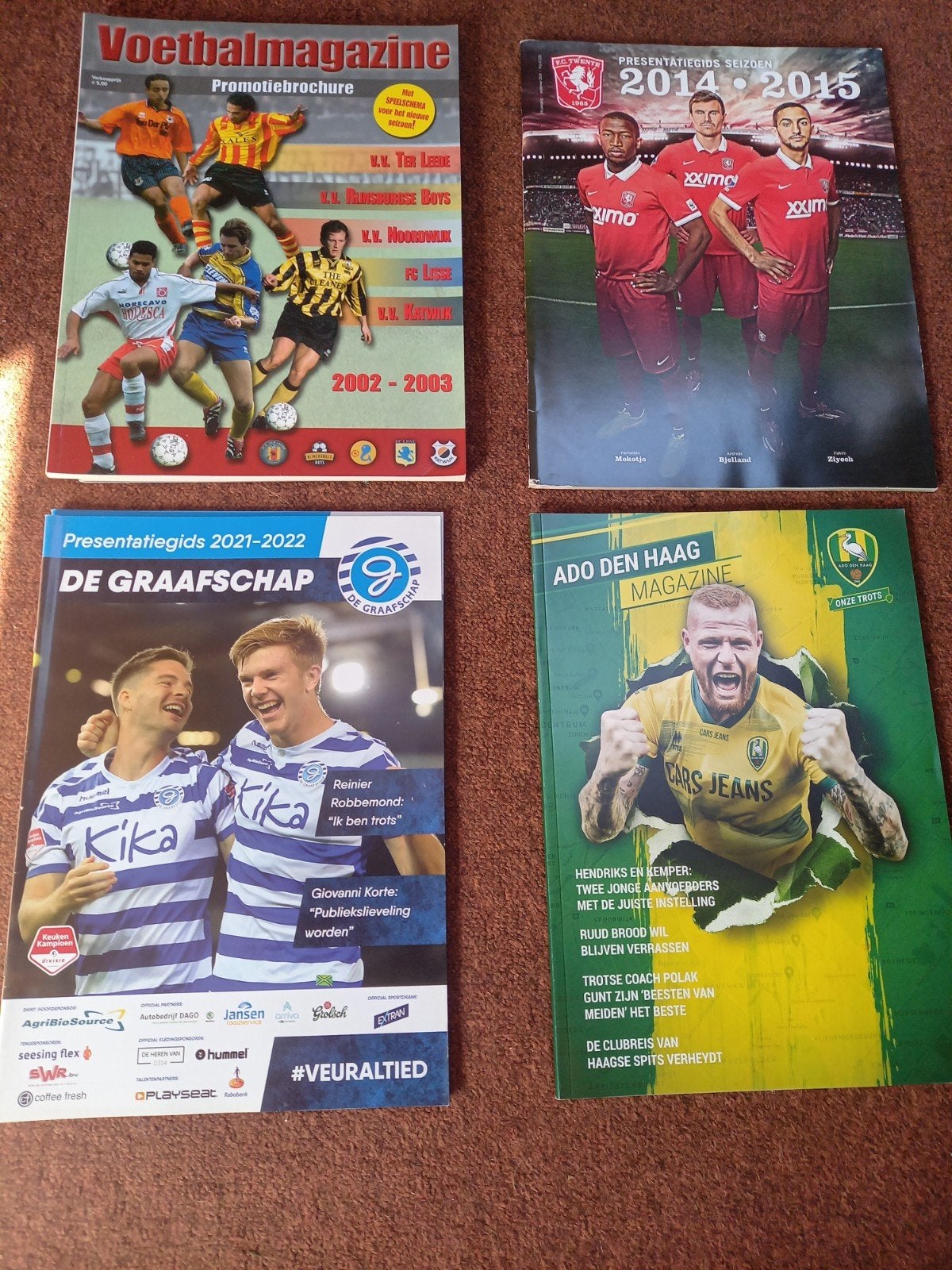 Voetbalmagazines en presentatiegidsen - Diverse clubs, Ophalen of Verzenden, Gebruikt, Overige binnenlandse clubs, Boek of Tijdschrift
