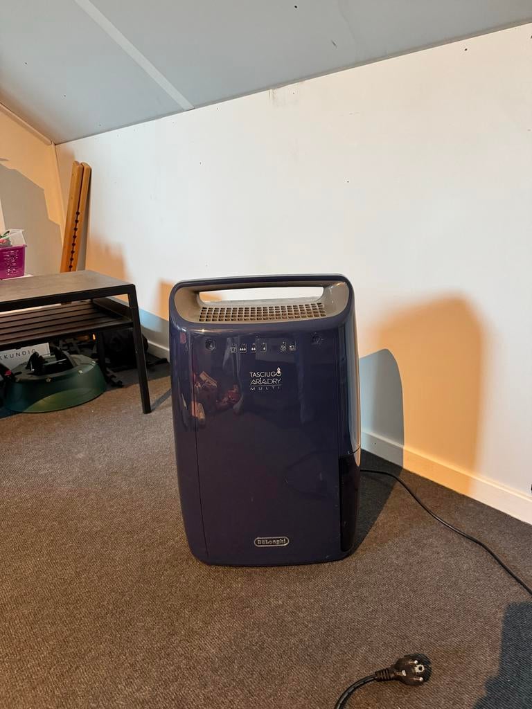 DeLonghi Luchtontvochtiger - Tasciugo Ariadry Multi, Witgoed en Apparatuur, Luchtbehandelingsapparatuur, Ophalen, Gebruikt, Luchtontvochter