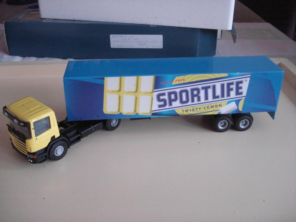 Scania trekker/oplegger Sportlife (Lion Toys), Verzenden, Zo goed als nieuw, Bus of Vrachtwagen, Lion Toys