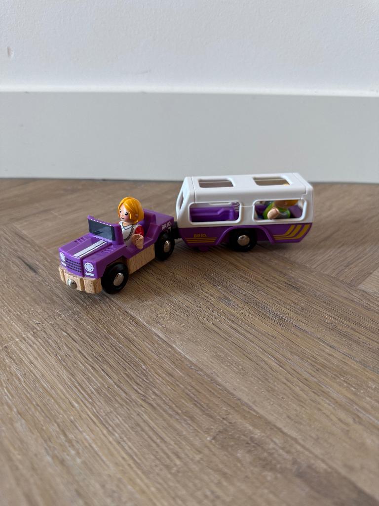 Heel goed Brio houten trein auto caravan set 33949 speelgoed, Kinderen en Baby's, Speelgoed | Houten speelgoed, Ophalen of Verzenden
