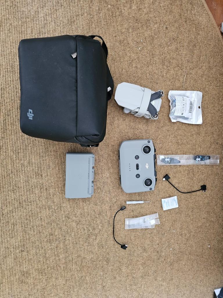 DJI Mini 2 SE Fly More Combo– Inclusief Extra's, ZGAN!, Ophalen, Zo goed als nieuw