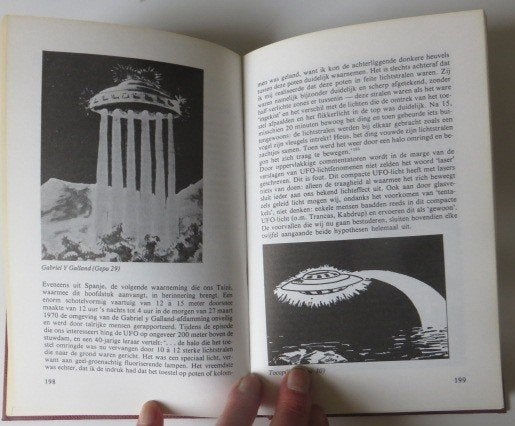 UFO’s en Vliegende schotels, Ophalen of Verzenden, Gelezen, Weverbergh en Van Kampen