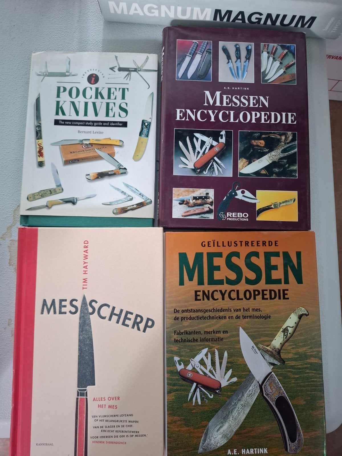Geïllustreerde Messen Encyclopedie - A.E. Hartink, Ophalen of Verzenden, Gelezen, A.E. Hartink, Nederland