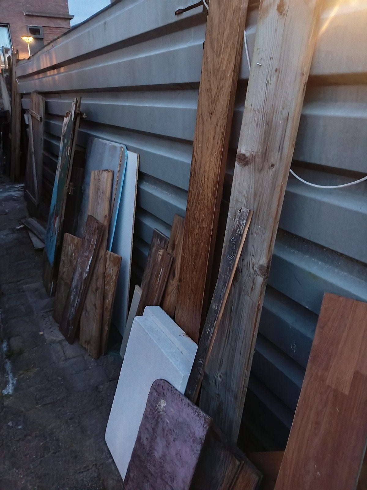 Diverse partij gebruikte houten planken en balken, Ophalen, Gebruikt, Balk, Overige houtsoorten