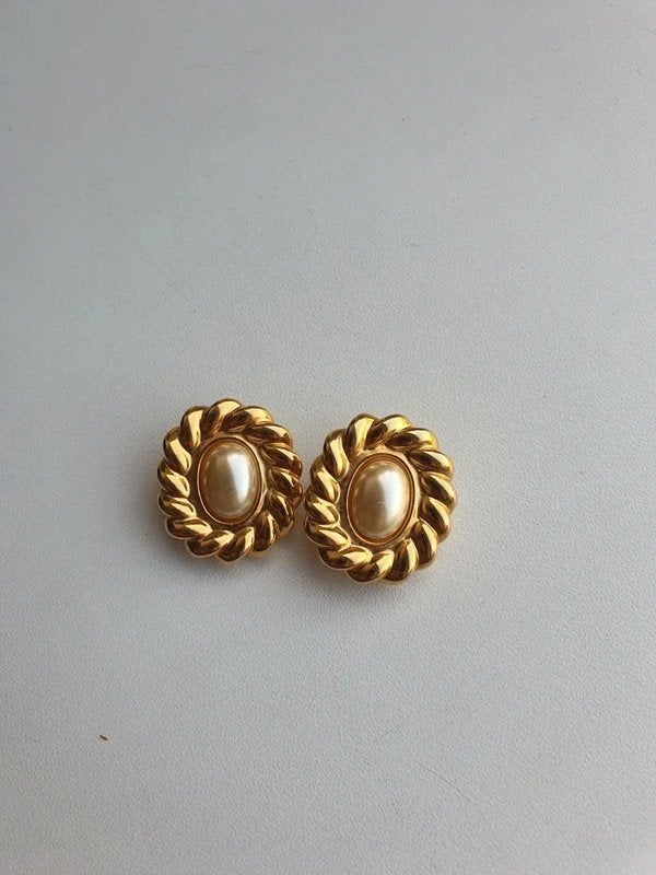 Vintage Clip Oorbellen Goud Parel Statement Retro Sieraad, Ophalen of Verzenden, Zo goed als nieuw, Goud, Goud