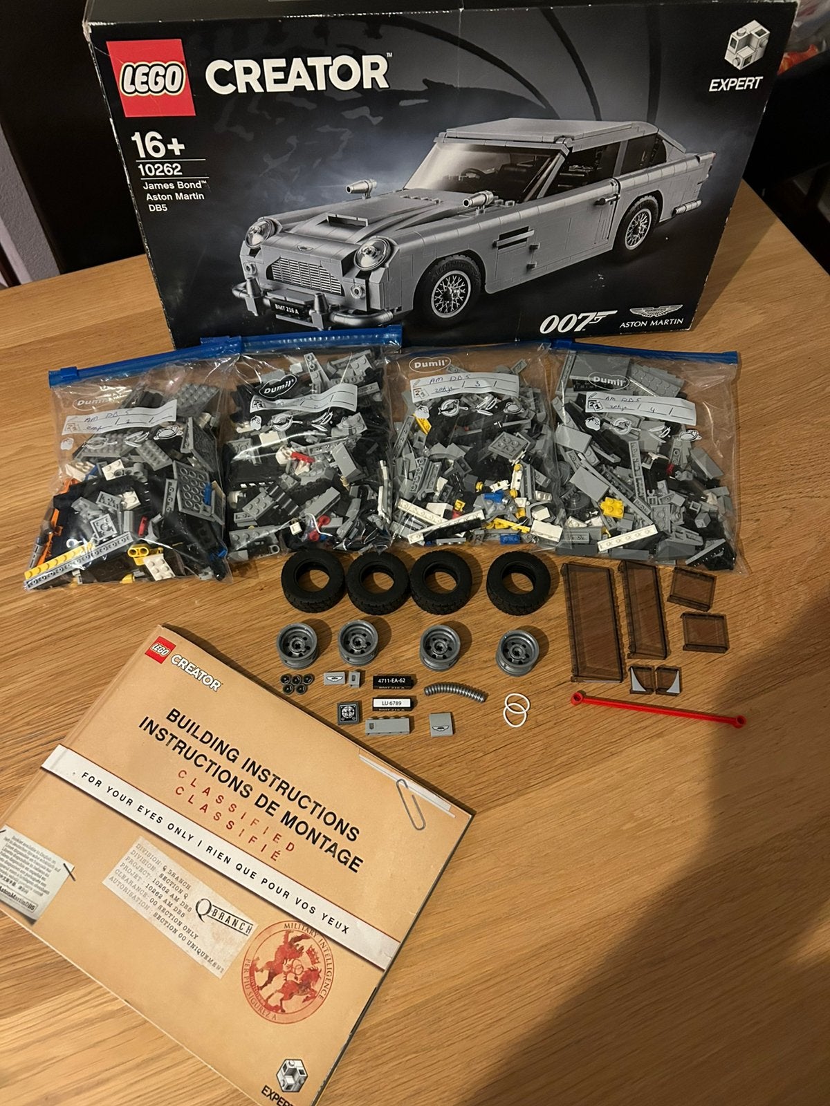 Lego Creator Expert Austin Martin DB5 007 Bond ( 10262 ), Compleet, Lego, Ophalen of Verzenden, Zo goed als nieuw
