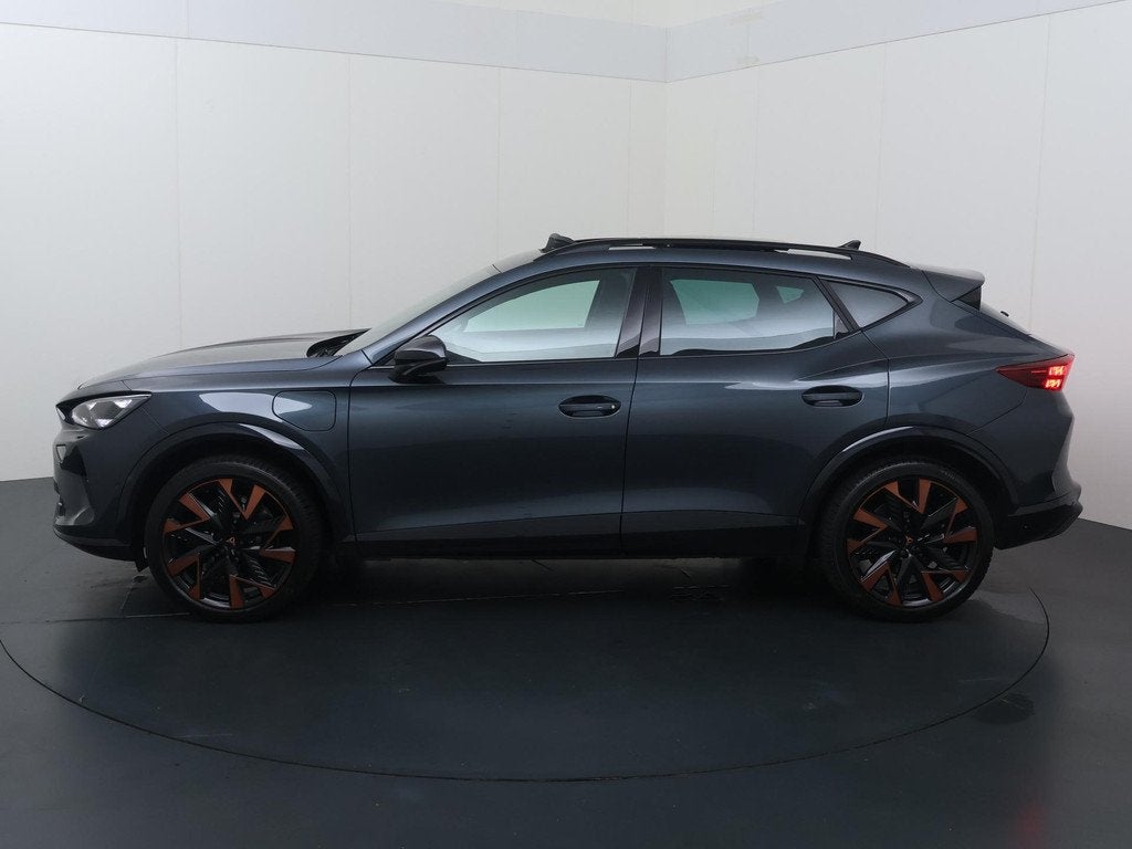 CUPRA Formentor 1.5 TSI e-Hybrid VZ Tribe Edition | 272 PK |, Auto's, Cupra, Stof, 4 cilinders, 150 min, 26 kWh