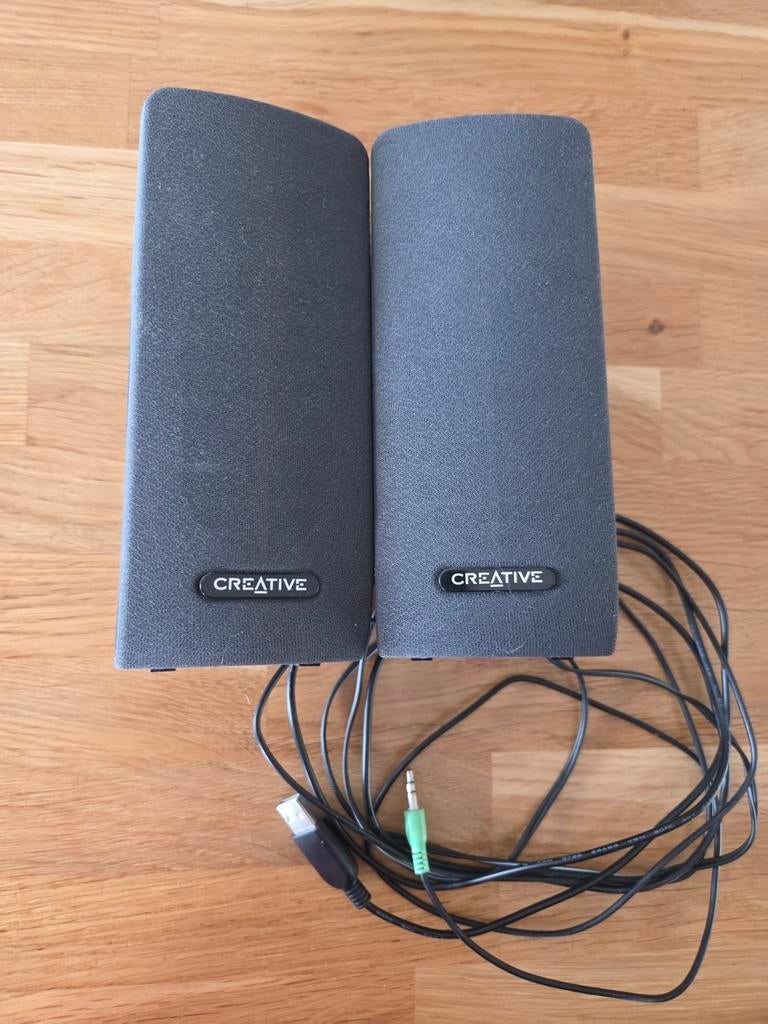Creative A40 USB Computer Speakers - Volume Control, Computers en Software, Pc speakers, Ophalen of Verzenden, Gebruikt, Audiokanaal 2