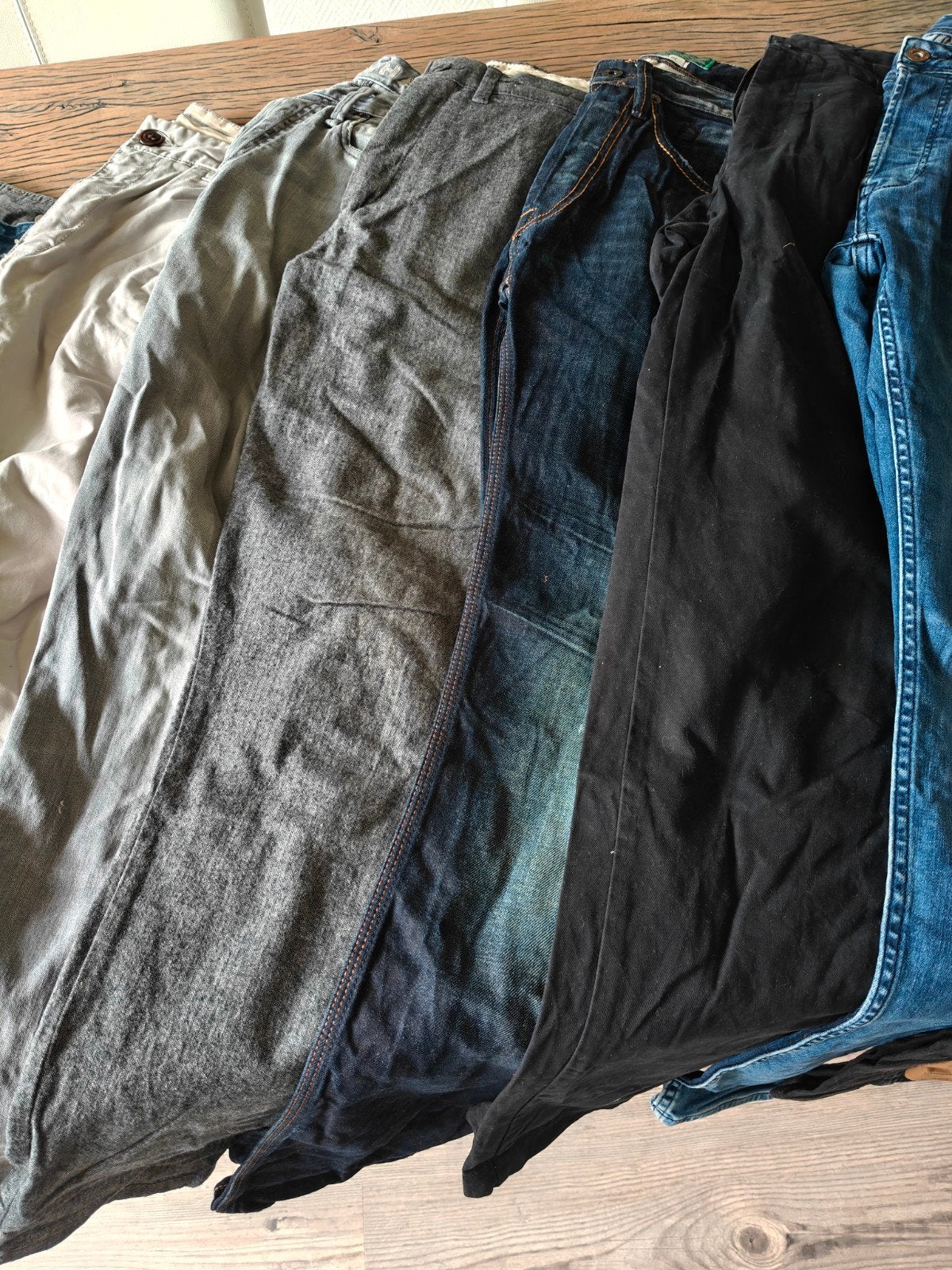 Meerdere (merk)broeken in de verkoop. Lees beschrijving!, Overige kleuren, Overige jeansmaten, Gedragen, Diverse