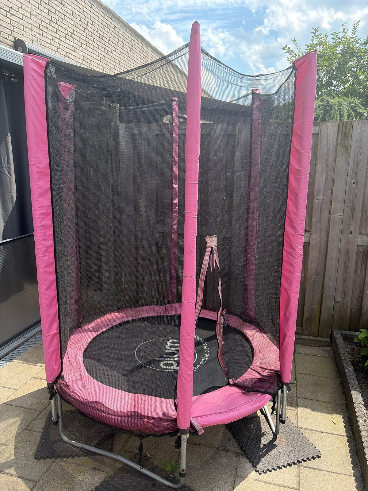 Roze Plum Trampoline met Veiligheidsnet, Kinderen en Baby's, Speelgoed | Buiten | Trampolines, Ophalen, Gebruikt