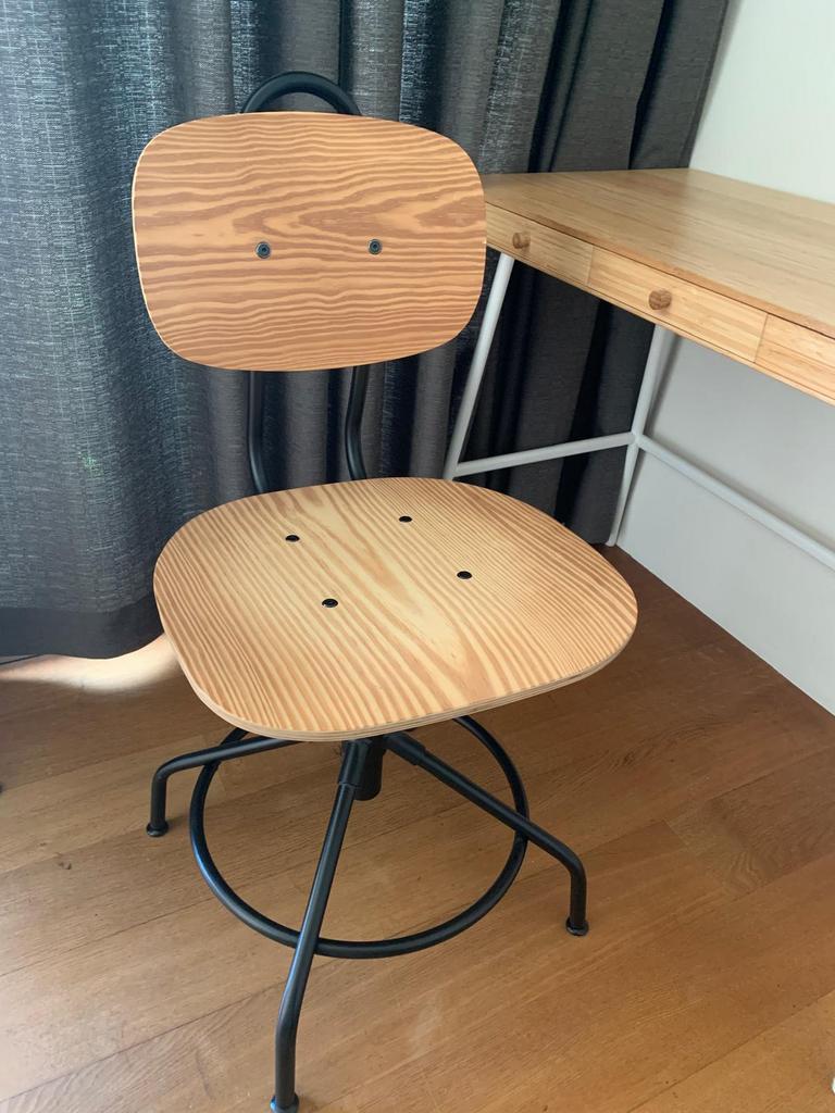Bureaustoel Kullaberg IKEA, Huis en Inrichting, Bureaustoelen, Ophalen, Zo goed als nieuw, Bruin, Bureaustoel