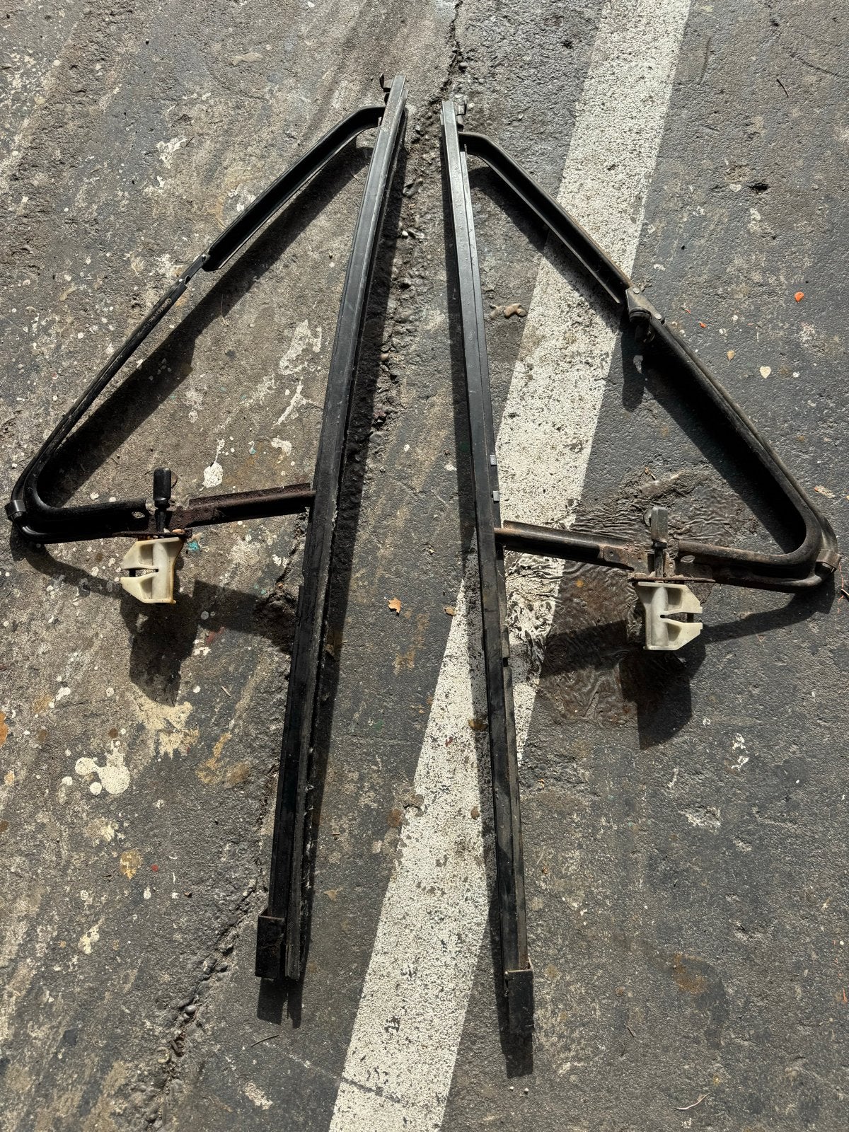 VW Golf 1 Klapraam Frame Set (Links & Rechts), Ophalen of Verzenden, Gebruikt, Volkswagen