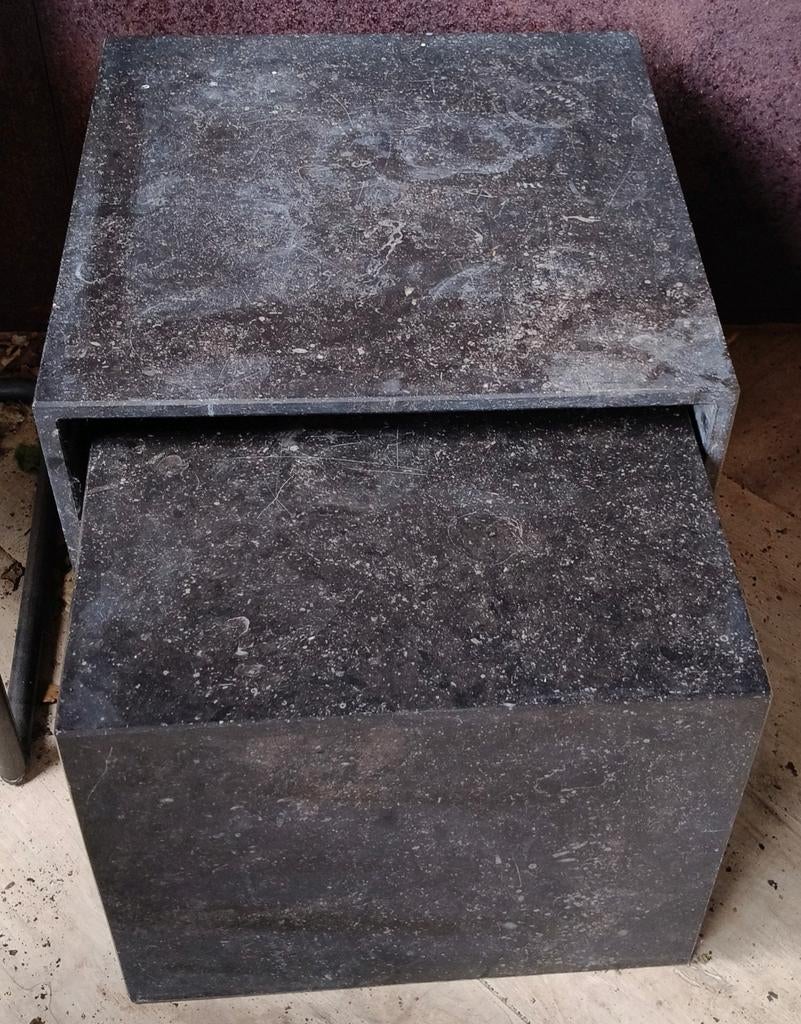 Granieten Bijzettafel/Salontafel, Ophalen, Minder dan 55 cm, Vierkant, Overige materialen