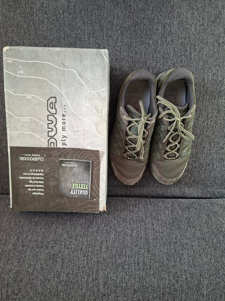 Lowa wandelschoenen maat 41.5, Ophalen of Verzenden, Zo goed als nieuw, Wandelschoenen