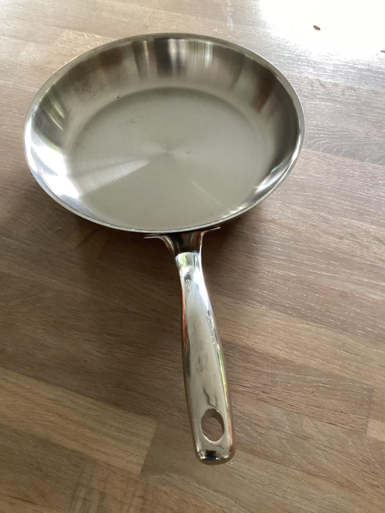 Fissler koekenpan. Doorsnede 28 cm, Ophalen, Inductieplaat, Zo goed als nieuw, Rvs