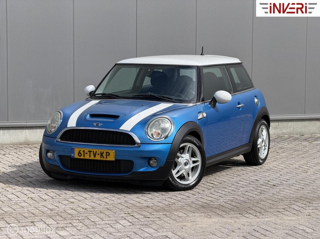 Mini 1.6 Cooper S Chili | Laser Blue | Cruise | Airco | NAP, Auto's, Mini, Voorwielaandrijving, Stof, Zwart, 4 cilinders