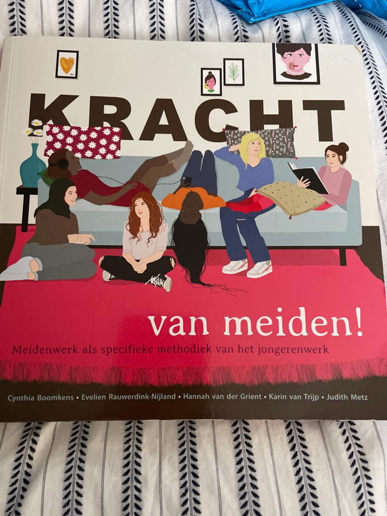 Kracht van Meiden! Meidenwerk als methodiek, Ophalen of Verzenden, Zo goed als nieuw, Nederland