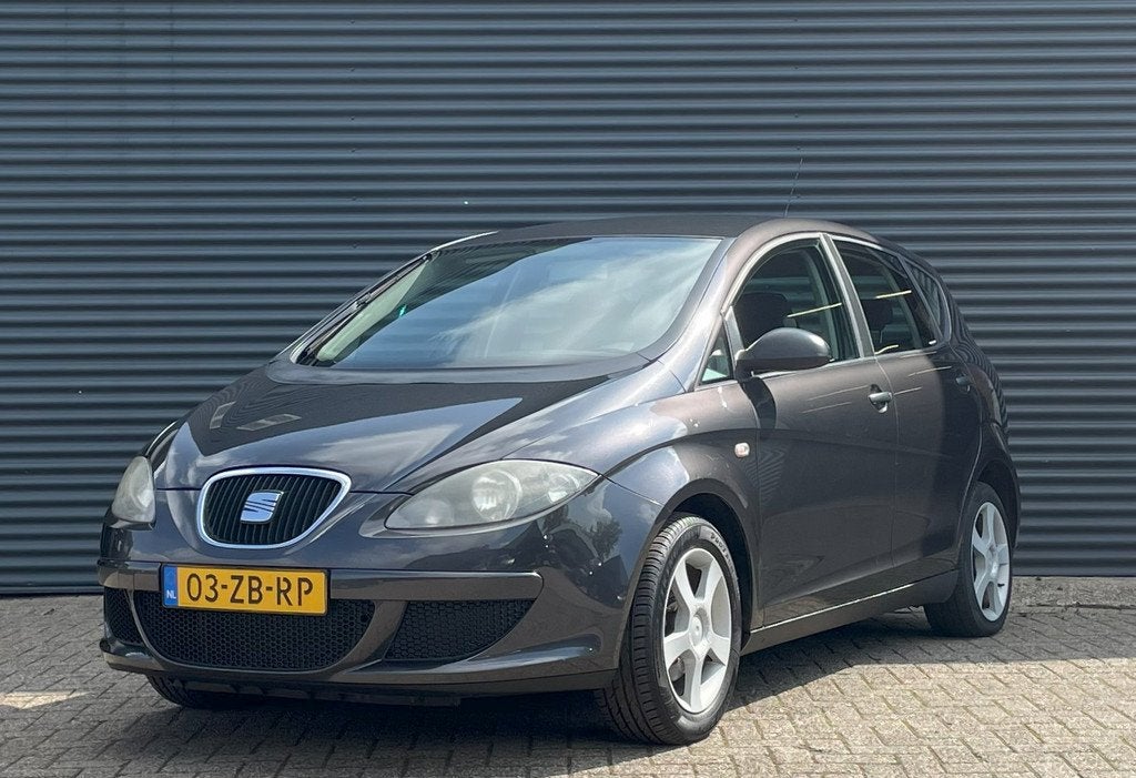 Seat Altea 1.6 Stylance I Airco I LMV I, Auto's, Seat, Stof, Gebruikt, 4 cilinders, Euro 4
