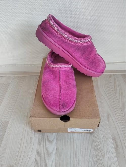 Roze Ugg Tasman Bieden, Kleding | Dames, UGG, Ophalen of Verzenden, Zo goed als nieuw, Roze
