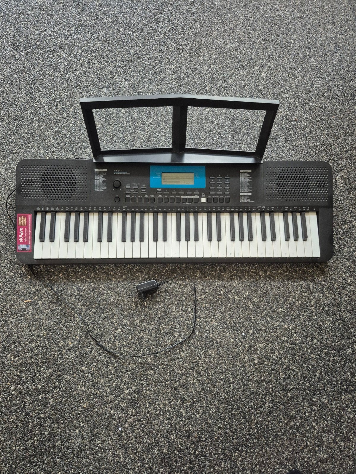 Keyboard ST-211, 61 toetsen, Zo goed als nieuw, Met standaard, Ophalen
