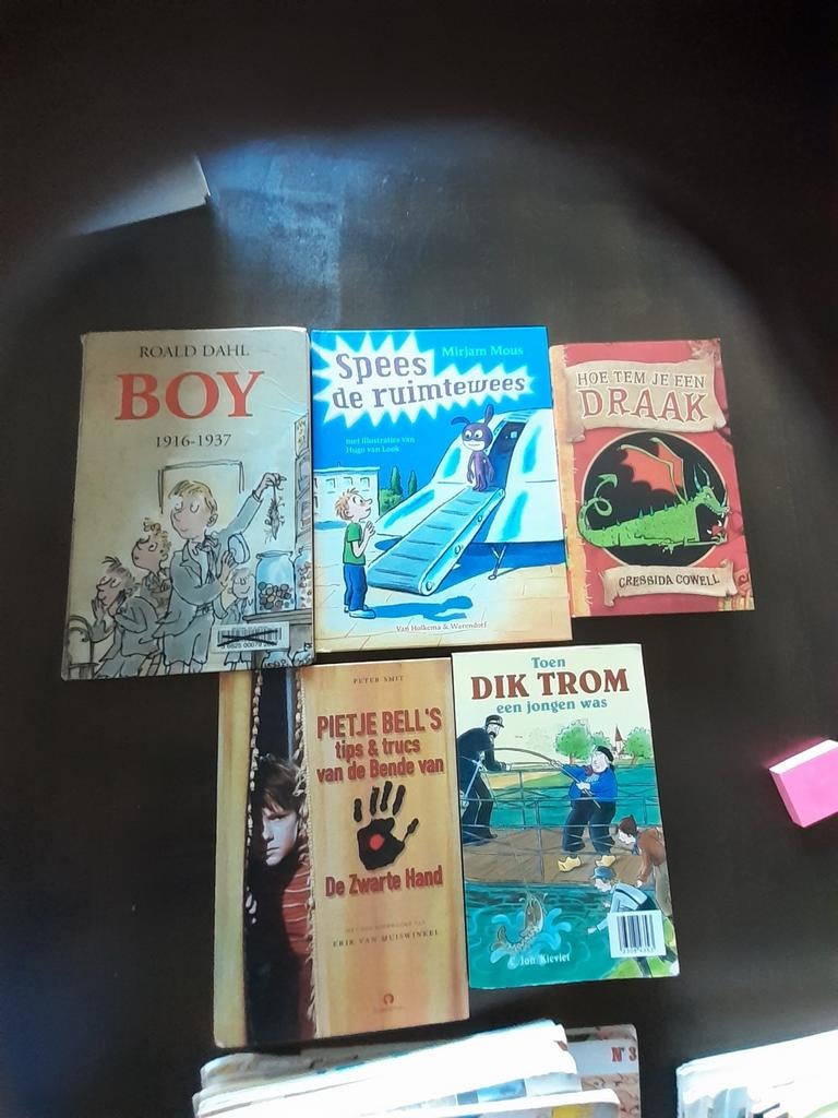 Stapeltje jeugdboeken, Ophalen of Verzenden, Gelezen