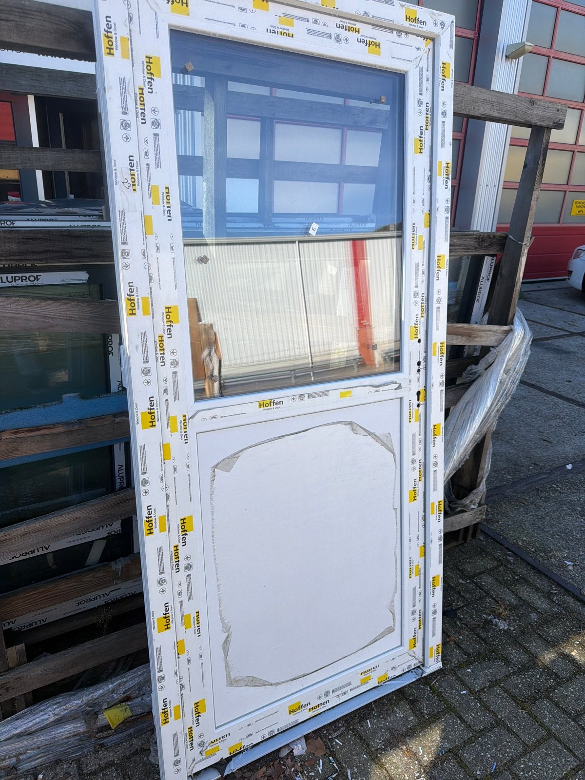 Witte kunststof buitendeur met glas - Hoffen, Ophalen, Kunststof, Info@hoffen.nl, Nieuw