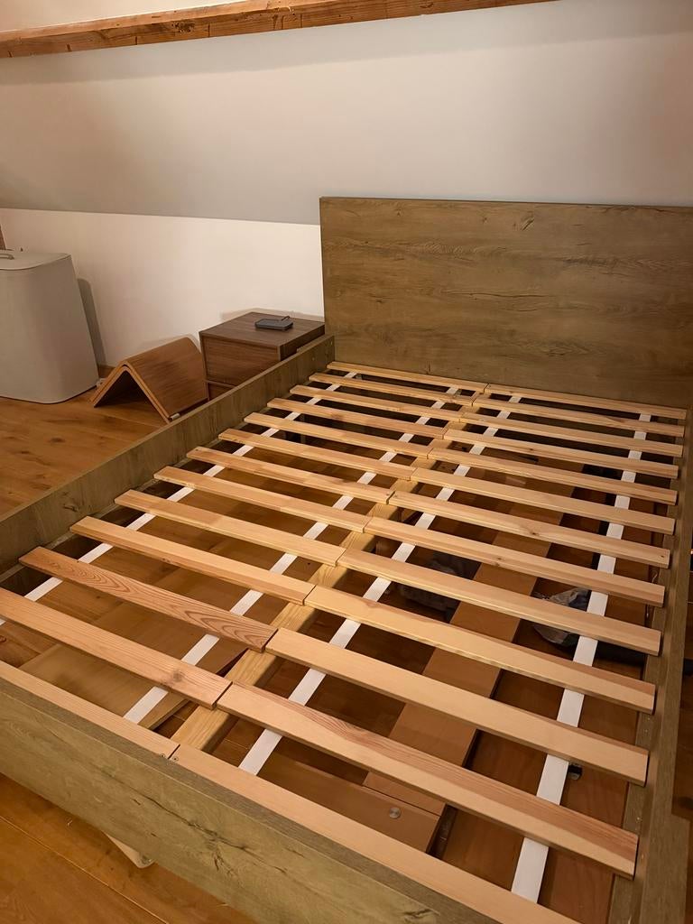JYSK Bedframe VEDDE 140x200 cm, Huis en Inrichting, Slaapkamer | Bedden, Ophalen, Bruin, Tweepersoons, 140 cm