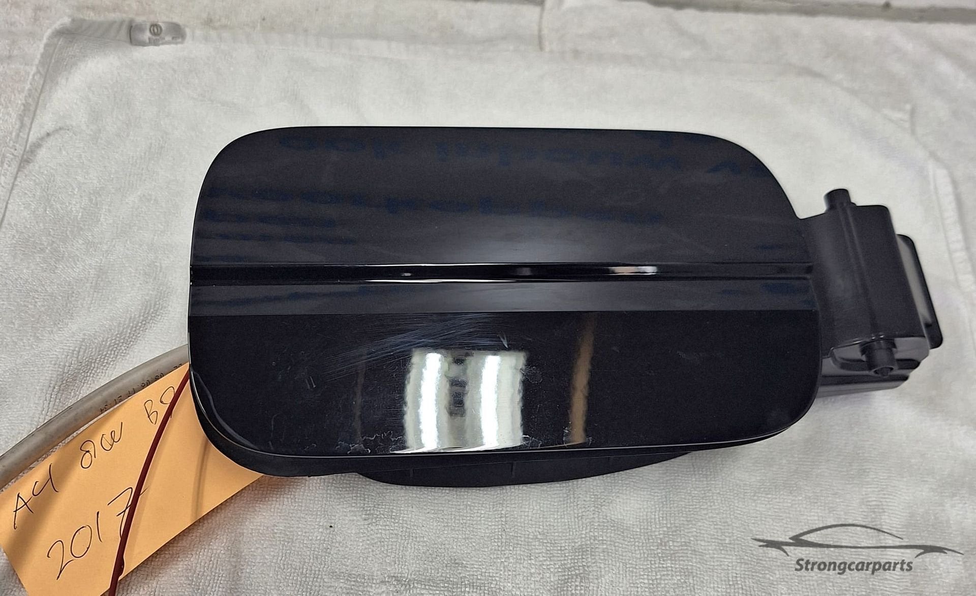 Tankklep Audi A4 8W B9 8W0809906 kleurcode LY9B, Gebruikt, -, Deur, -