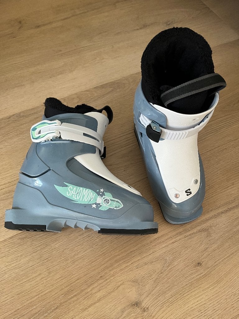 Leuke salomon T1 Kinder ski schoen maat 17, Gebruikt, Schoenen, Skiën, Minder dan 100 cm