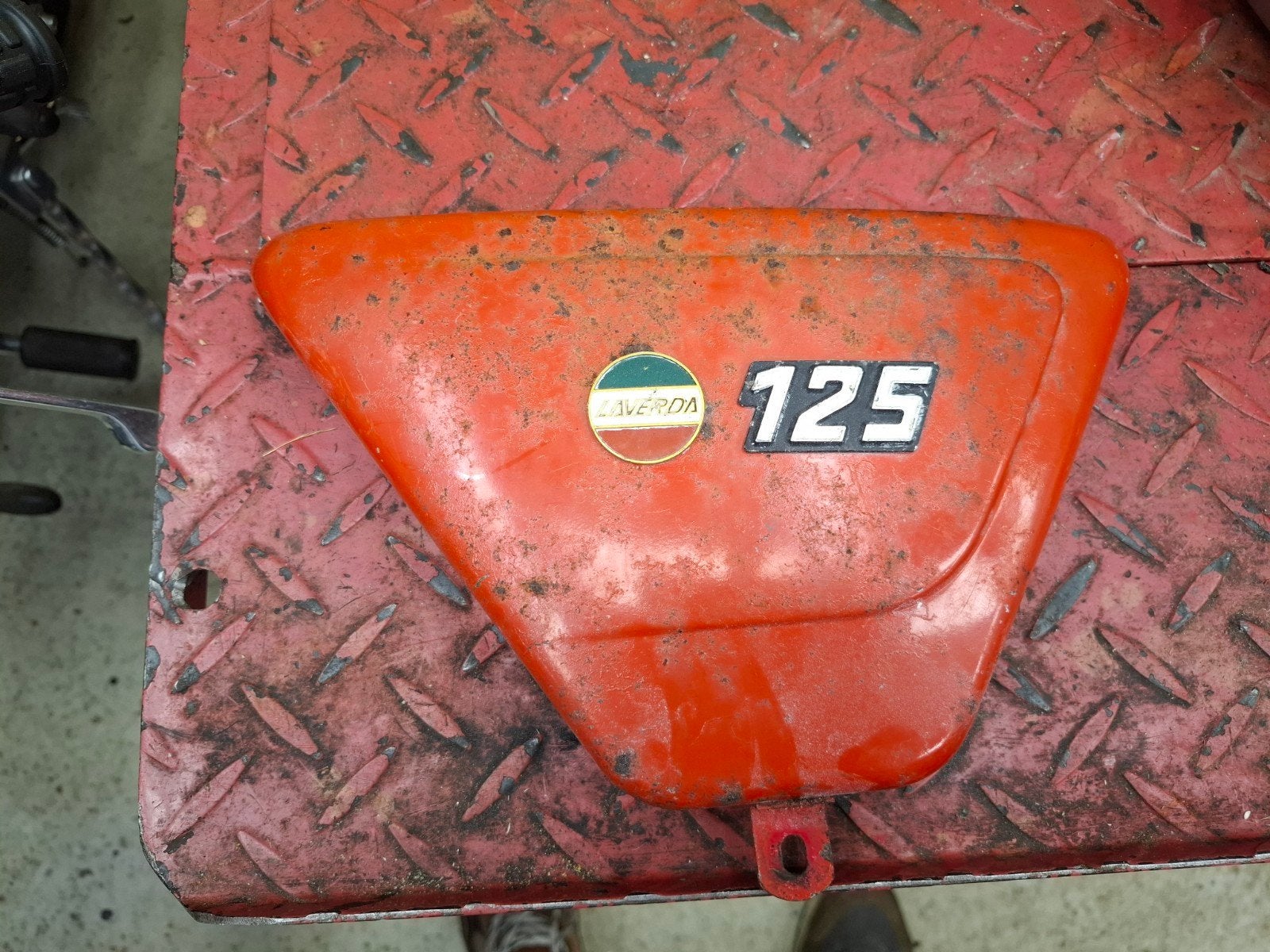 laverda lz 125 zijkap, Ophalen of Verzenden