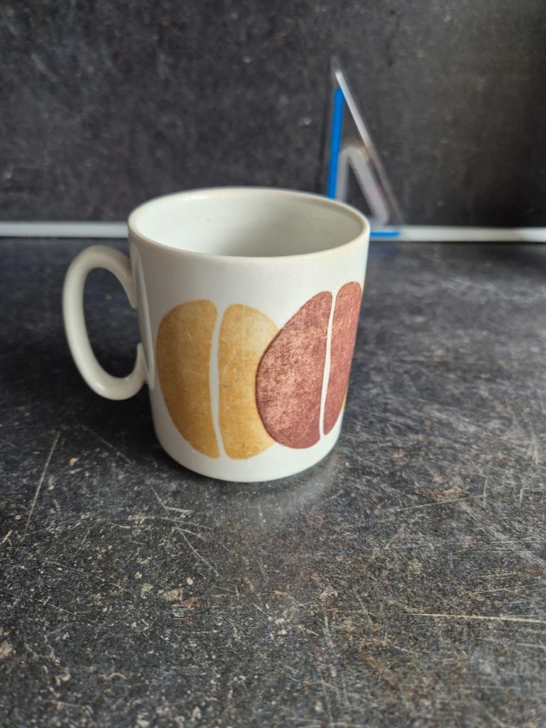 Nescafe coffee mug, Huis en Inrichting, Keuken | Servies, Ophalen of Verzenden, Gebruikt, Overige stijlen
